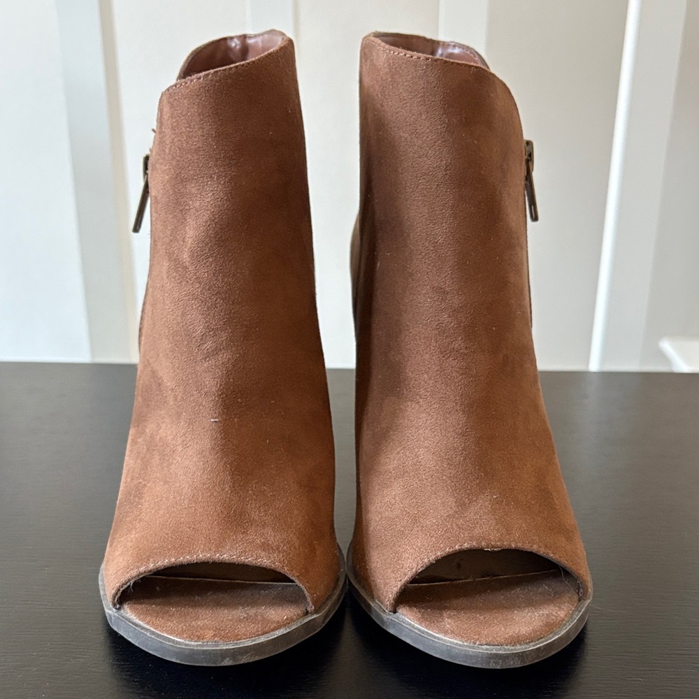 Carlos by Carlos Santana Tan Suede Peep-Toe Booties